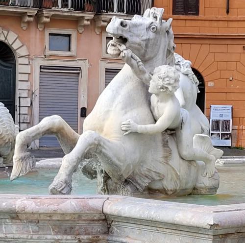 Fontana del Nettuno - Piazza Navona 1